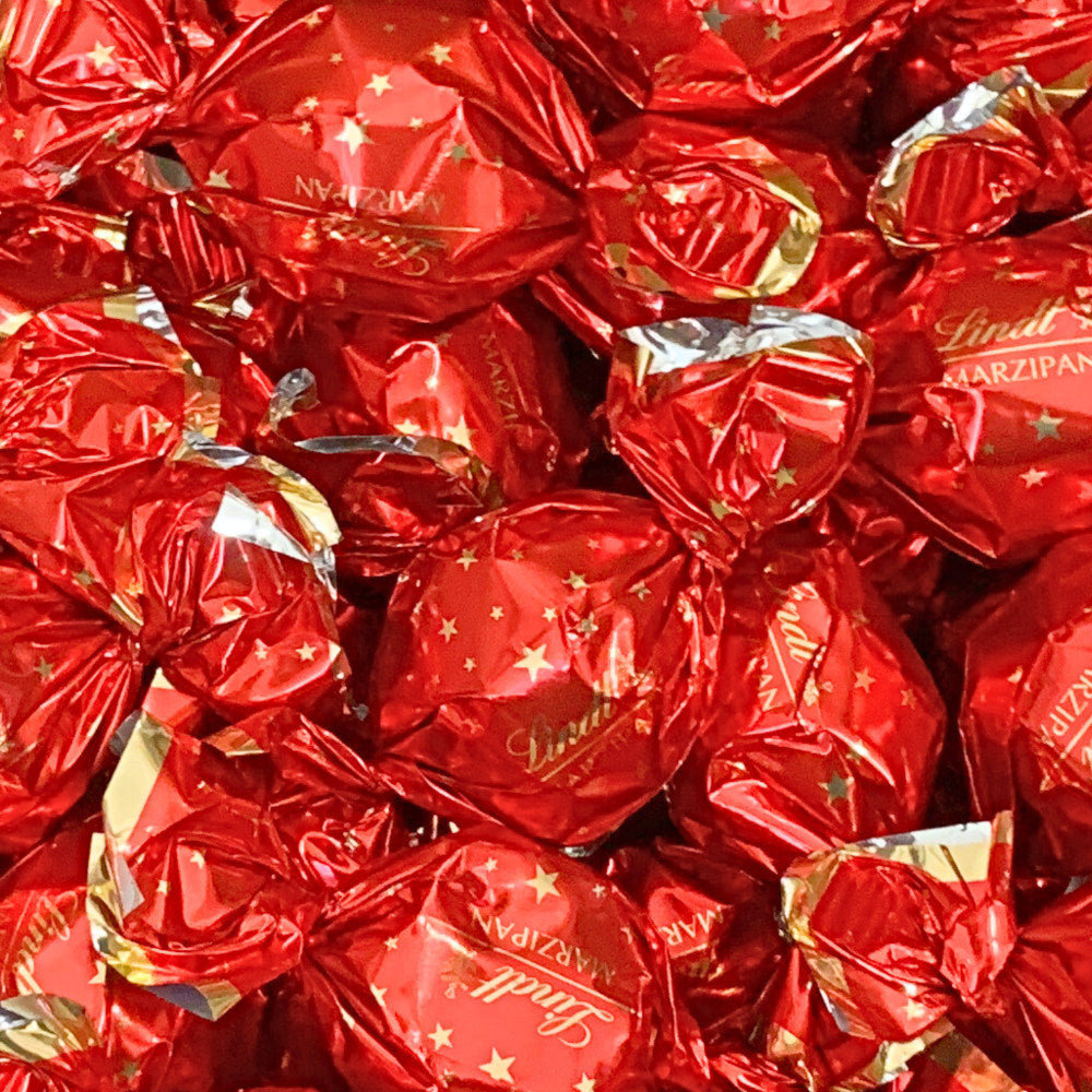 Lindt Marzipan Milk Chocolate Ball