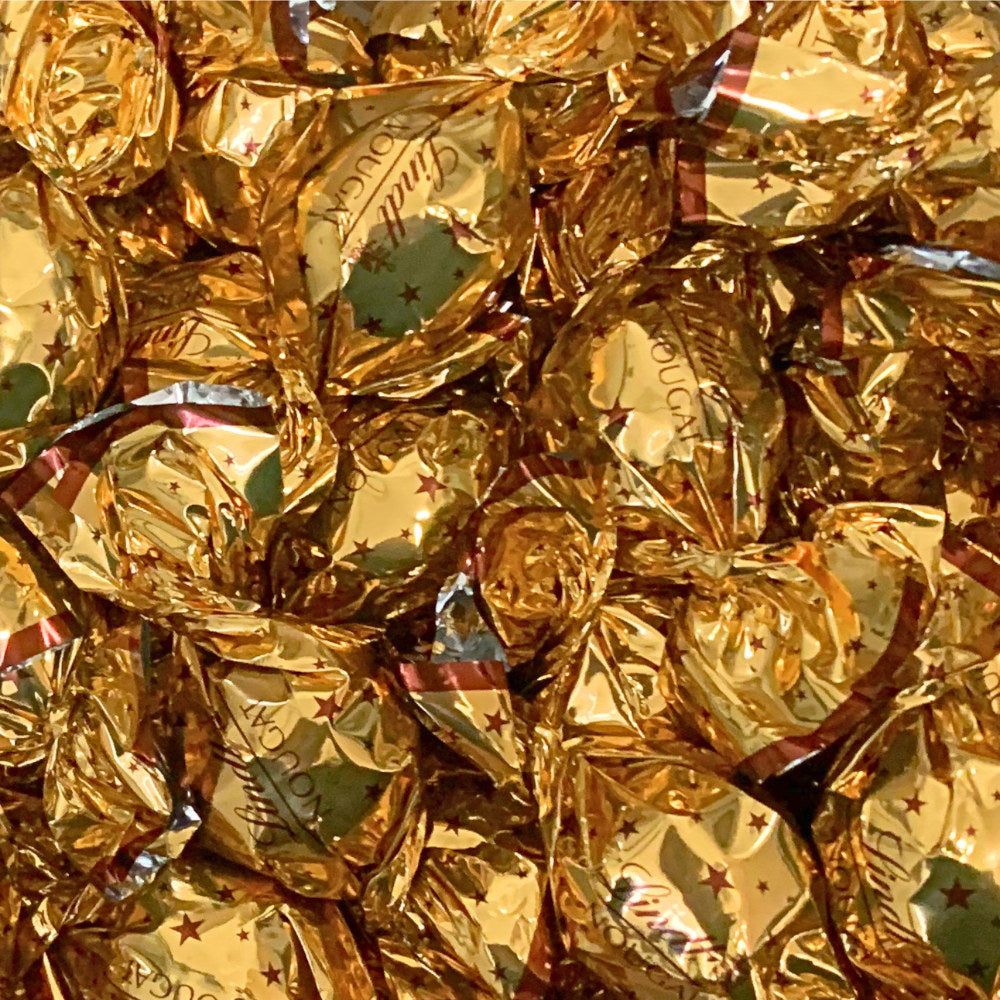 Lindt Smooth Hazelnut Nougat Milk Chocolate Ball