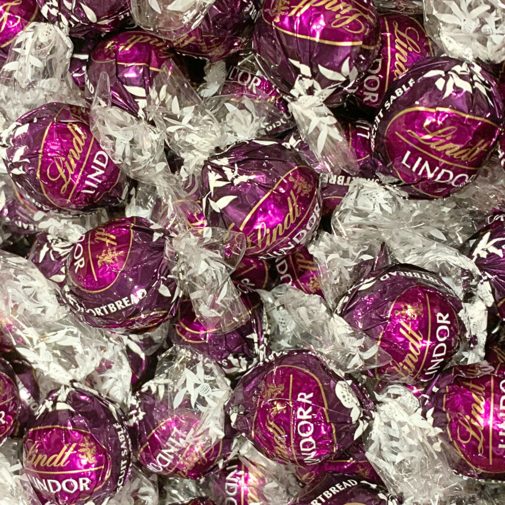 Lindt Shortbread Milk Chocolate Truffles in a Victorian Jar