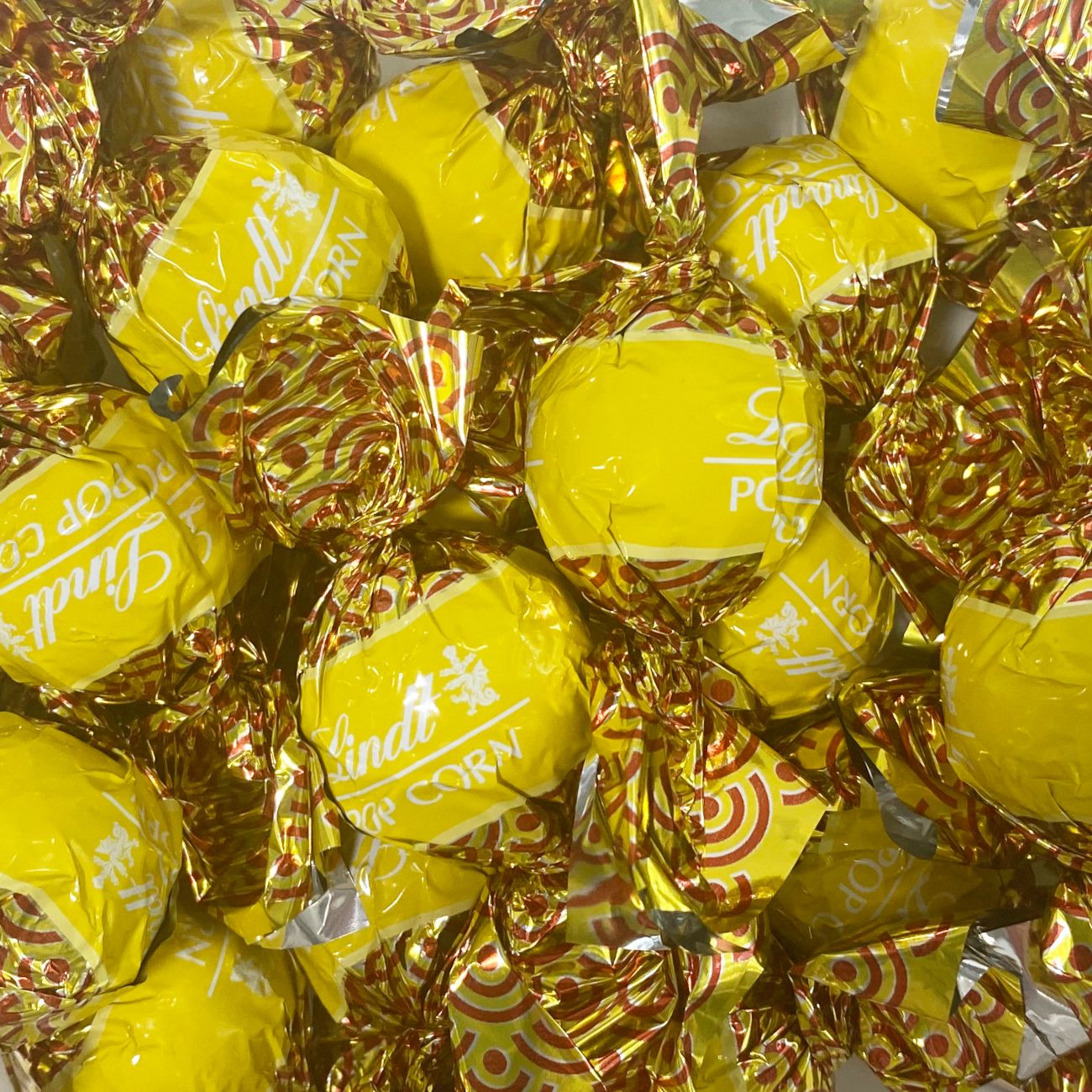 Lindt Roulette Popcorn Milk Chocolate | Party Touches – Merribell ...